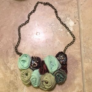 Anthropologie bib necklace- earth tone flowers
